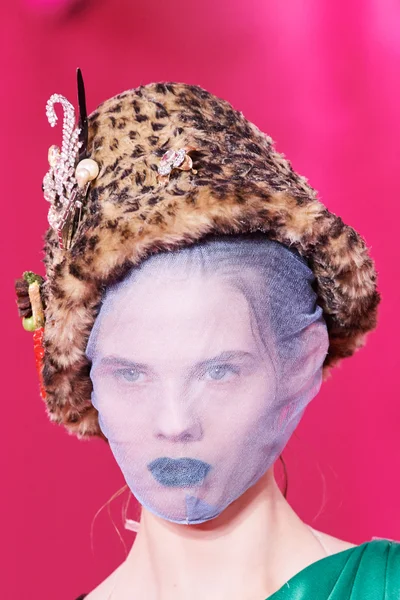 Look 106